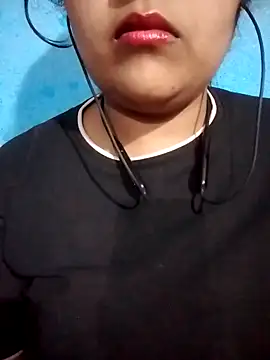 Love-Veronica online show from March 22, 6:03 pm