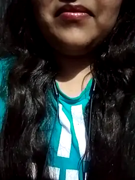 Love-Veronica online show from February 26, 6:51 pm