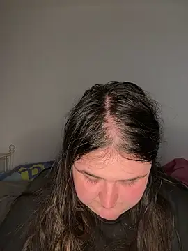 hotiee online show from April 13, 5:14 pm