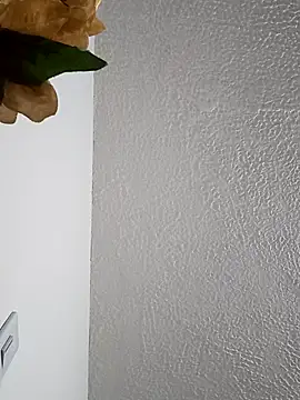 Naomy veracruz  online show from February 25, 11:20 am