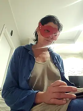 Vagabondainnamorata online show from February 6, 3:43 am