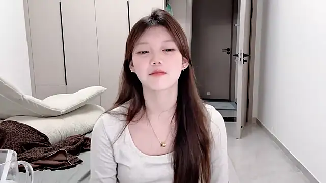 yang-yang-yang online show from October 7, 1:15 pm