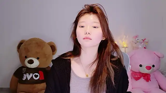 yang-yang-yang online show from March 1, 2:50 pm