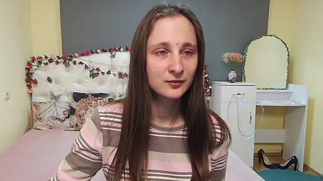 MichelLeee online show from March 10, 12:31 pm