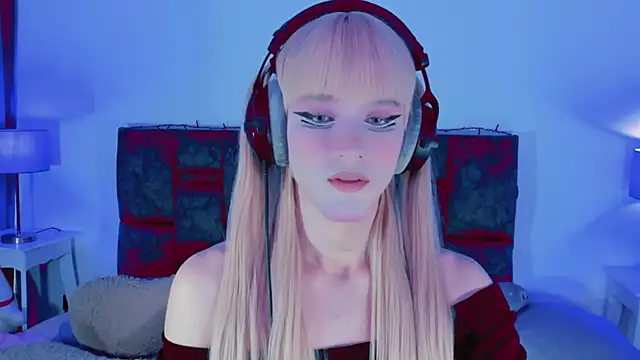 Kirmyy  online show from November 13, 10:20 pm