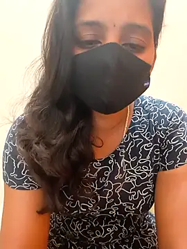 Tamil Shalini Lustyy online show from December 21, 4:00 pm