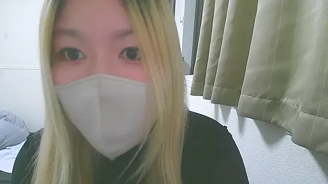 Remi official online show from December 15, 9:09 pm