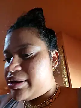 ImHisFavorite304 x online show from November 15, 7:15 pm