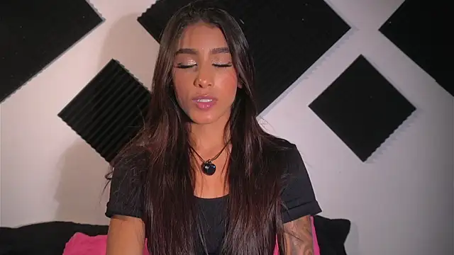 Ambeer Rousess online show from April 17, 12:02 am