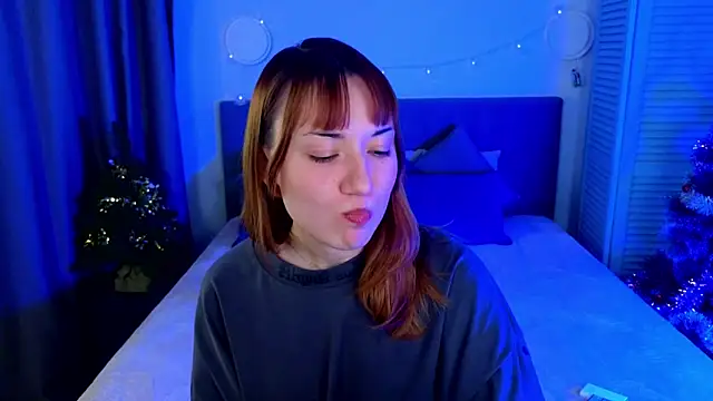 Maddy Garcia online show from January 15, 1:44 am