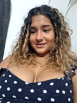 BrendaGirs online show from September 14, 6:11 am