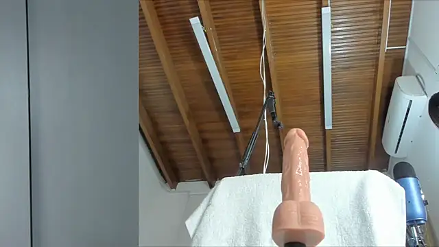 Lucy carter  online show from October 4, 2:43 pm