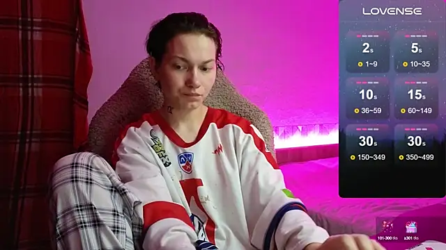 esajukyy online show from September 22, 1:09 pm