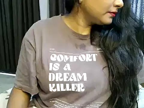 Swetha-Rajput online show from October 12, 7:44 am