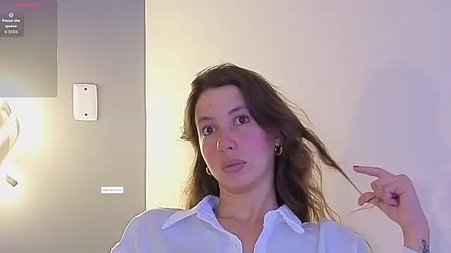 jolie lov online show from February 6, 3:04 pm