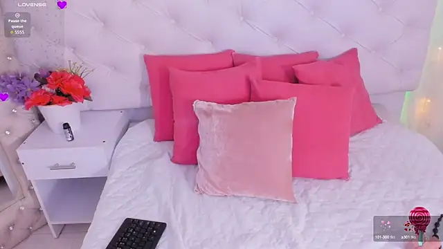 anchela-garcia1 online show from September 17, 1:09 pm