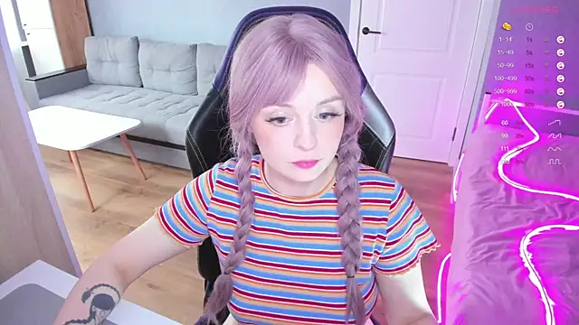 Amy honey angel online show from October 22, 9:58 am