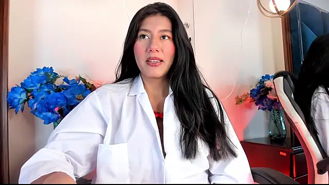 CarlaAlvez online show from December 15, 1:49 pm