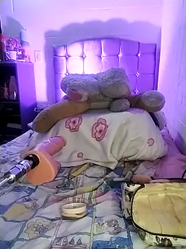 Yaz Moon online show from November 9, 3:24 am