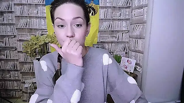 Lina Star S online show from October 21, 7:01 am