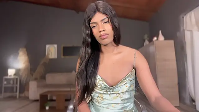 leila seasiren online show from June 16, 2:45 am