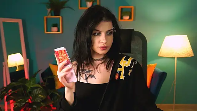 JadeCastle  online show from April 18, 5:37 pm