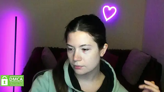 Alicia redfollow online show from December 4, 12:40 pm