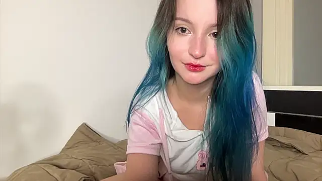 bumble bee online show from September 13, 9:12 pm