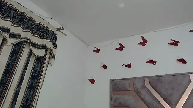 Anny Fox- online show from September 17, 3:15 am