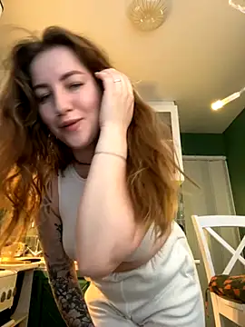 MayaMystic online show from November 6, 1:39 pm