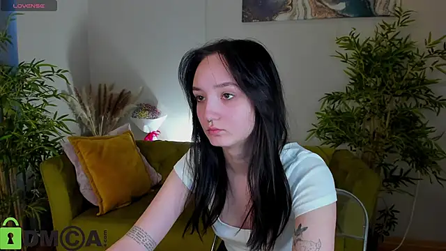 Cheryl  Brown online show from December 22, 3:20 am