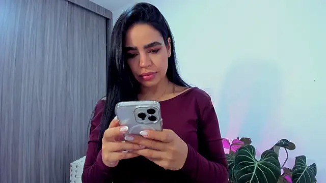 Sara Leblanc online show from October 7, 3:16 pm