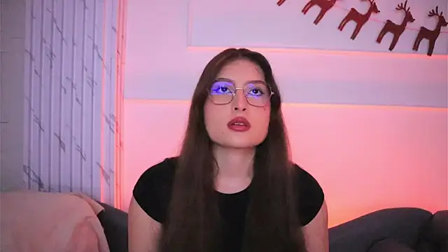 Daisha Riley online show from December 22, 4:04 am