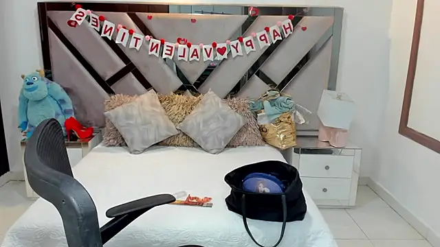 natalia5560 online show from September 24, 12:59 pm