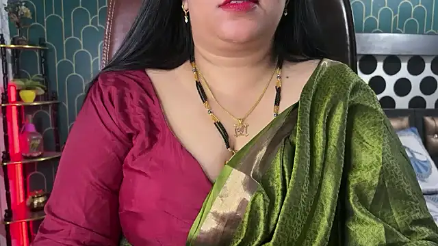 FlatVincy4 online show from February 9, 3:36 pm