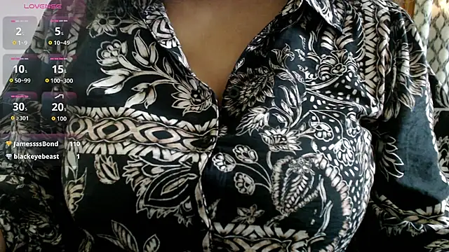 hot menka online show from September 30, 8:35 pm