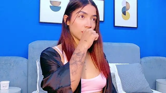 martina roldam online show from February 4, 9:29 pm