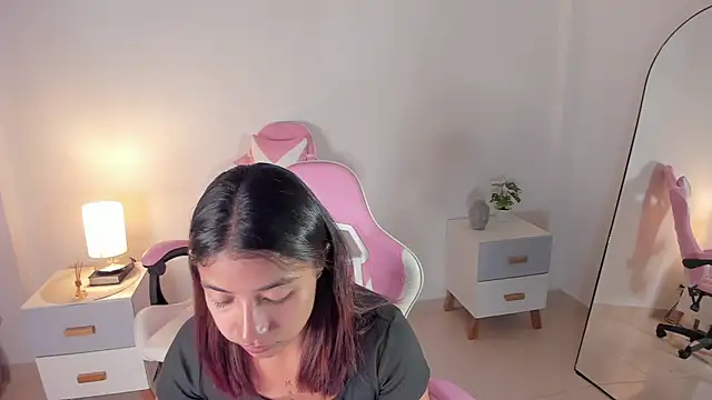 martina roldam online show from September 30, 1:22 am