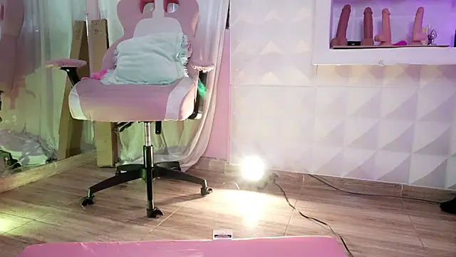 Mara-Bella online show from February 12, 10:11 pm