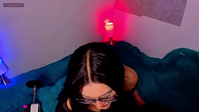 Abbydreams  online show from October 1, 8:14 pm