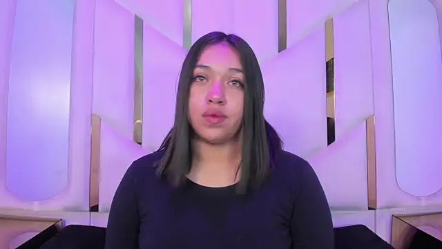 IsabellRodriguez18 online show from April 11, 4:07 am