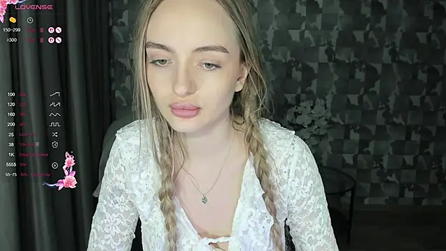 A delina online show from March 14, 4:41 pm