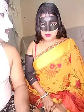 Hot muskaan online show from March 26, 6:20 pm