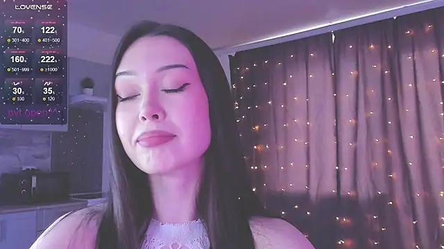 kittenrisha online show from January 13, 6:52 am