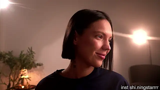 alittlestarrr online show from February 13, 6:53 pm