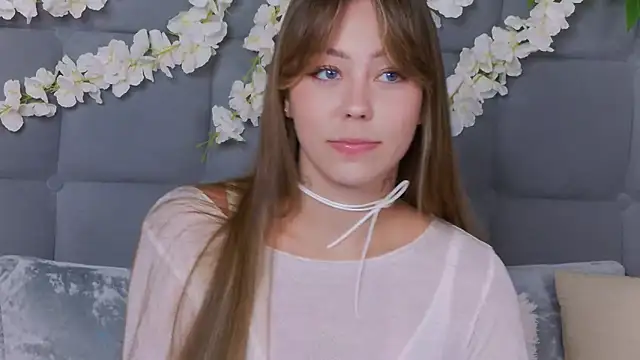 TheEmma online show from November 21, 8:16 am