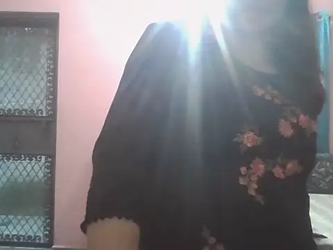 Hot-shanvi online show from September 25, 12:48 pm