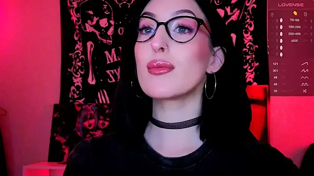 Miss Alice   online show from October 19, 12:56 am