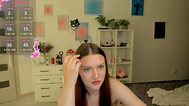 MiaVixxen online show from November 14, 5:18 am