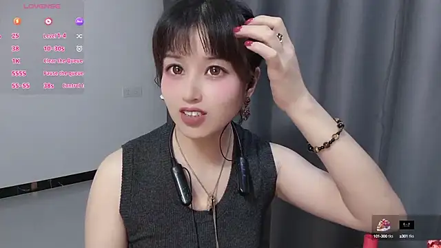 Lucky-xiuxiu online show from October 2, 3:50 pm